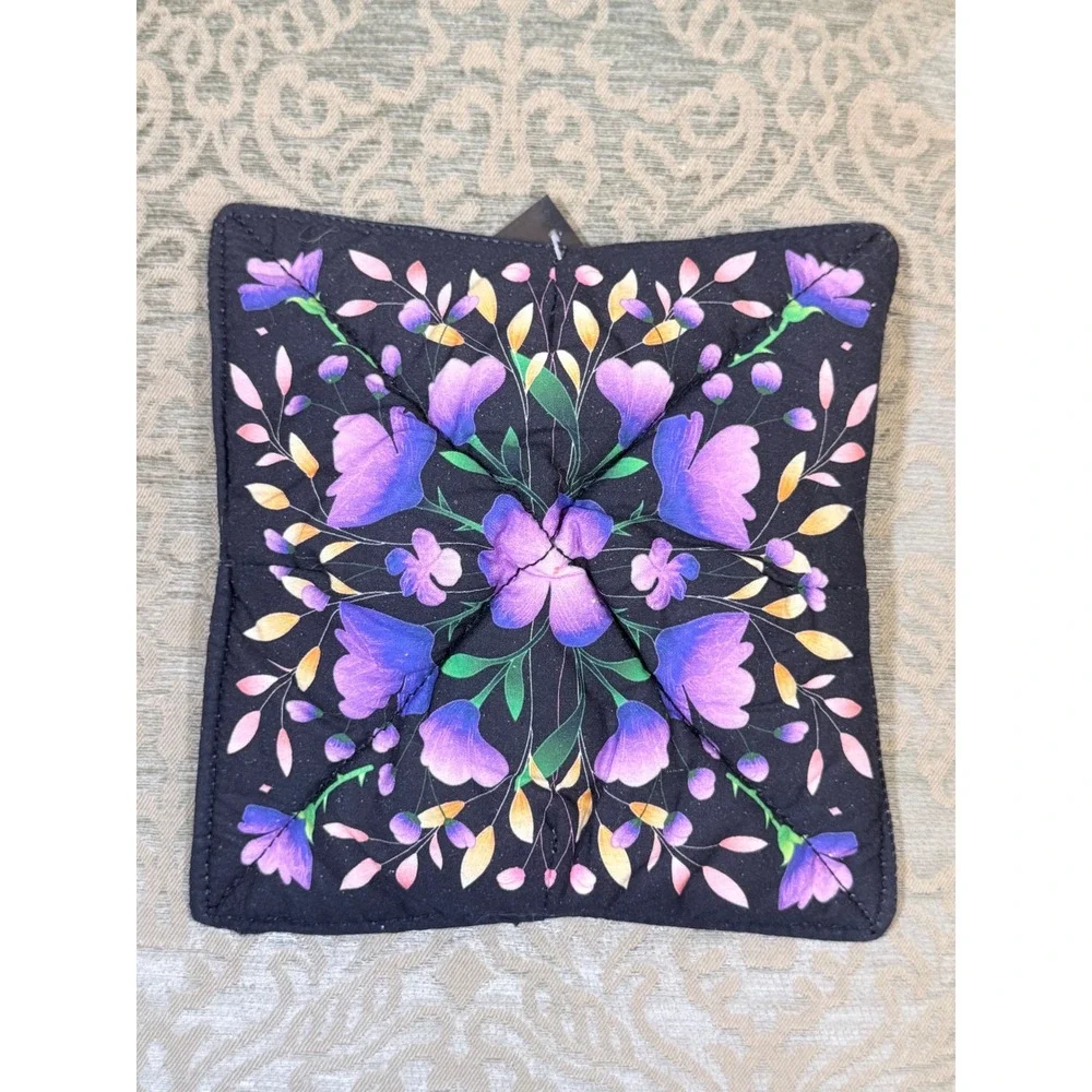 Fairyloot Violet Made of Thorns Bowl Cozy Gina Chen Dark Floral Pot Holder Black